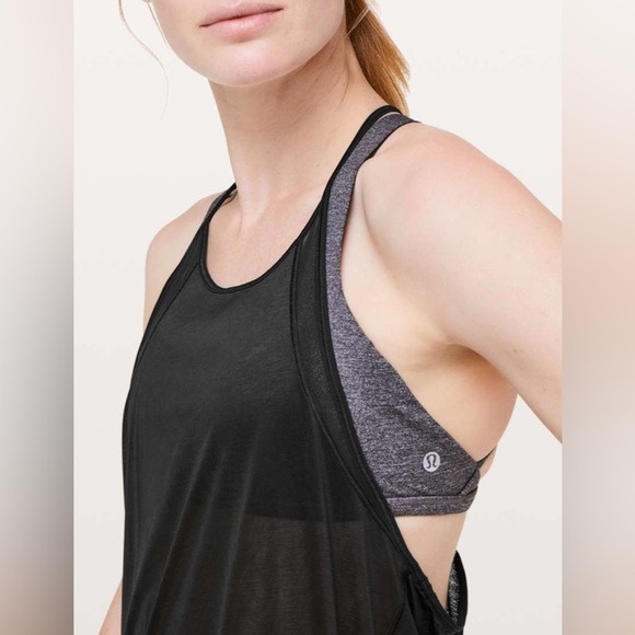 NWOT Lululemon Through the Movement Tank- Size 6 - Picture 4 of 8